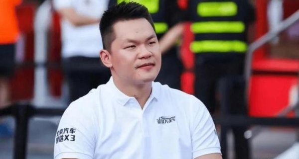 同花顺e配 广东宏远接触山西外援，萨姆纳、法耶二选一，朱芳雨难以抉择